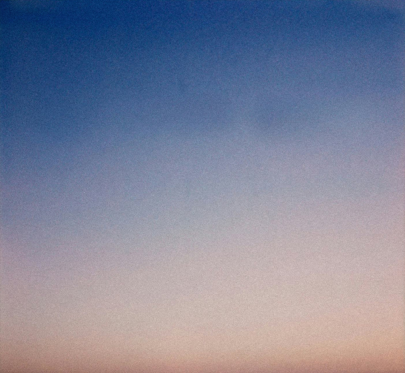 Blue and pink sky gradient
